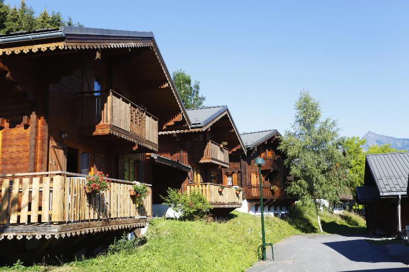 Les Chalets du Bois de Champelle à partir de 316€, location vacances  Morillon